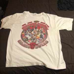 Vintage Bulls shirt